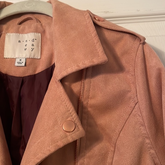Blush Suede Jacket - Picture 4 of 4